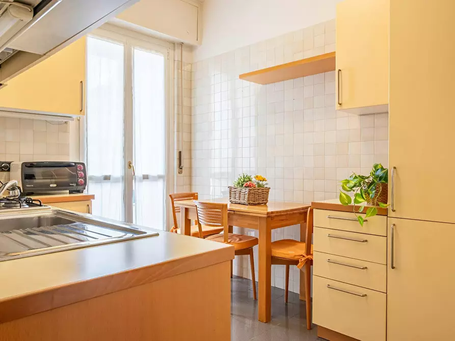 Immagine 8 di Camera in affitto  in Via Pellegrino Rossi a Milano