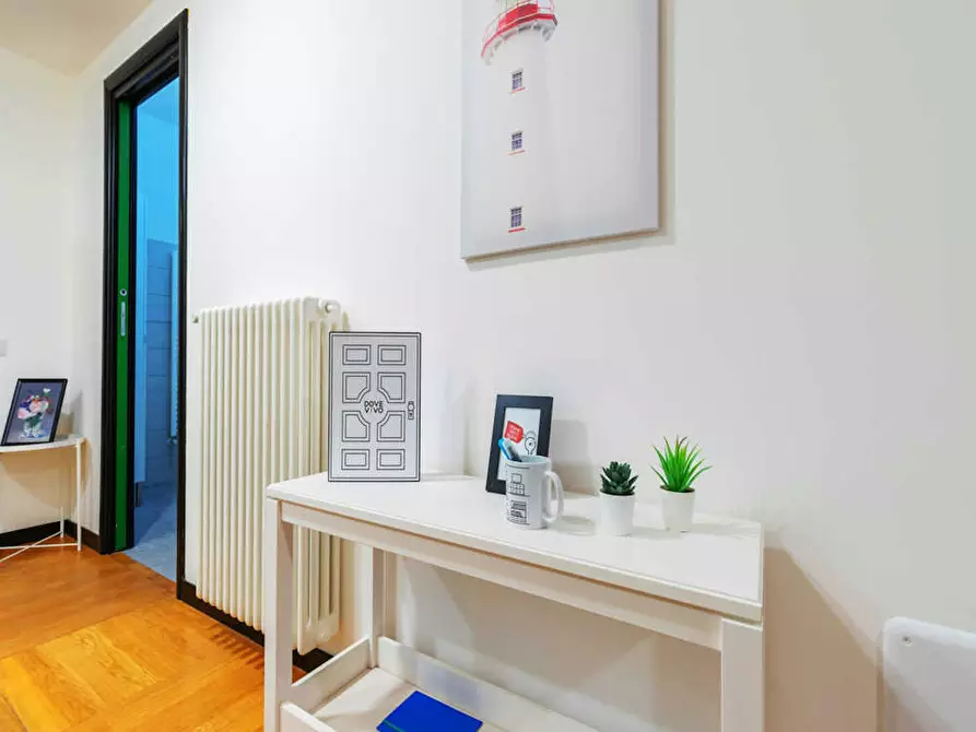 Immagine 10 di Camera in affitto  in Via dei Fontanili a Milano