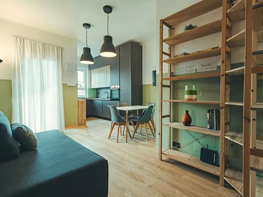 Immagine 1 di Appartamento in affitto  in Via Montebello a Torino