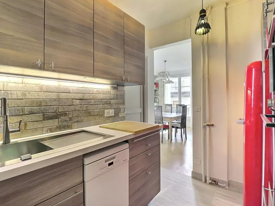 Immagine 10 di Appartamento in affitto  in Rue Fantin Latour a Paris 16
