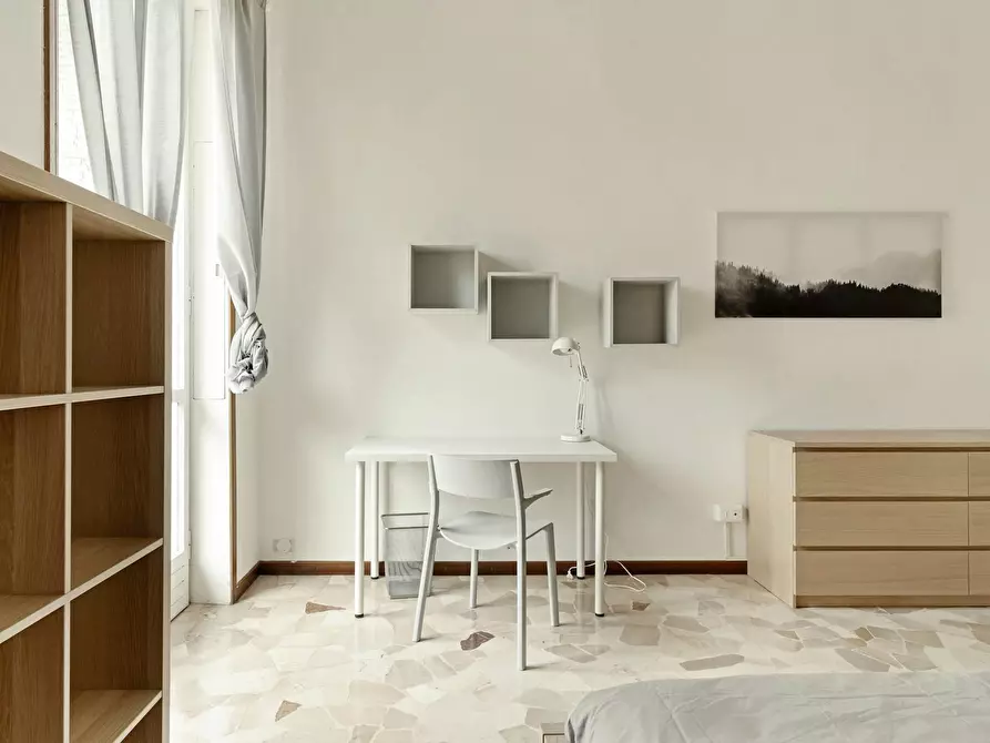 Immagine 1 di Camera in affitto  in Corso di Porta Romana a Milano