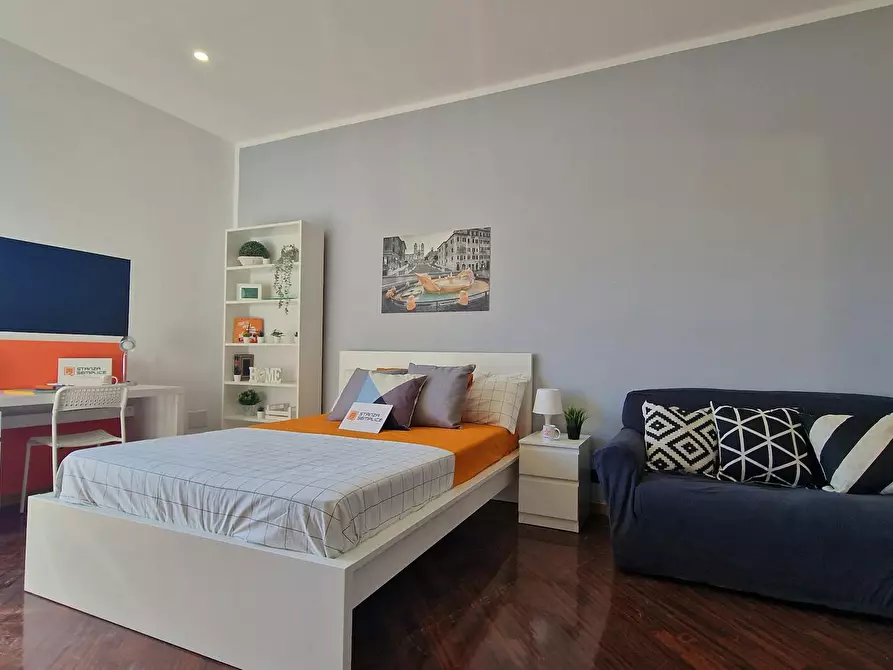 Immagine 4 di Camera in affitto  in Via Paolo Paruta a Roma