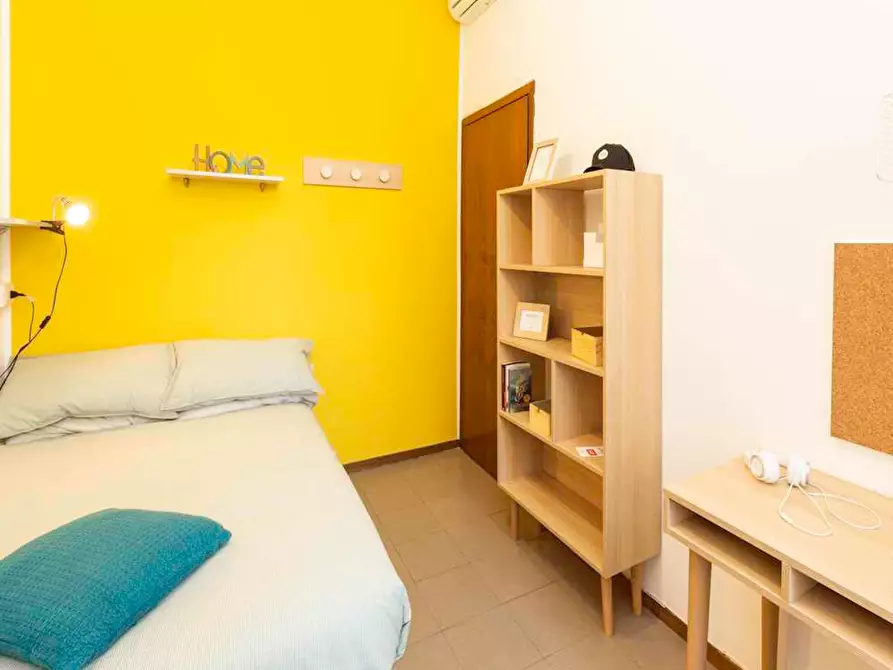 Immagine 1 di Camera in affitto  in Via Giuseppe Meda a Milano