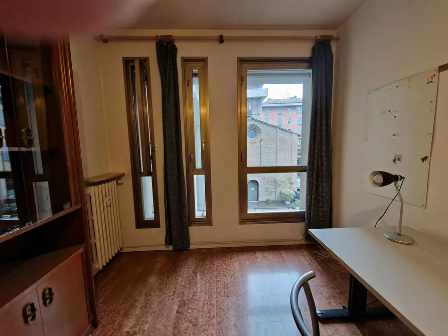 Immagine 6 di Camera in affitto  in Via Ireneo Affò a Parma