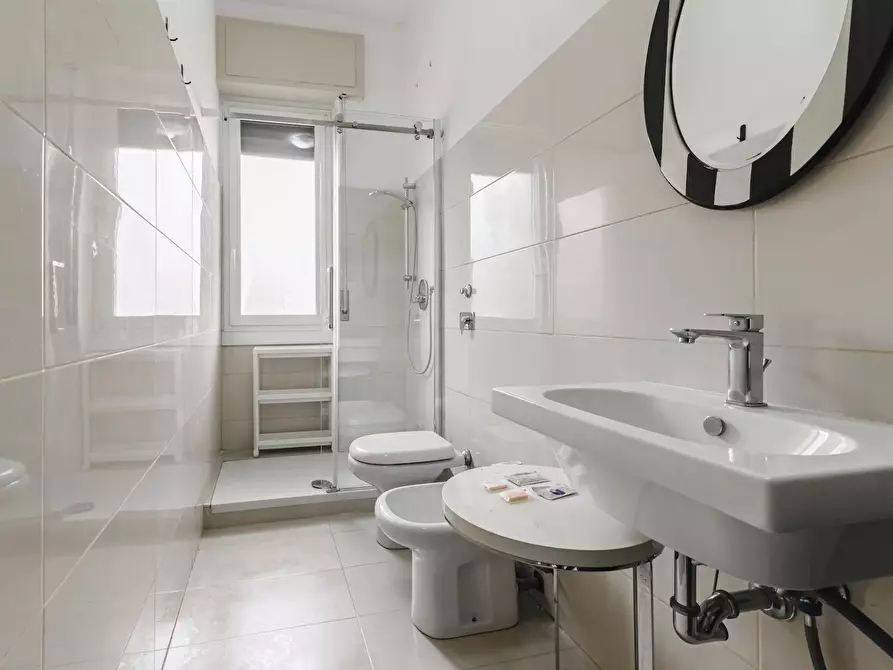 Immagine 4 di Camera in affitto  in Corso di Porta Romana a Milano