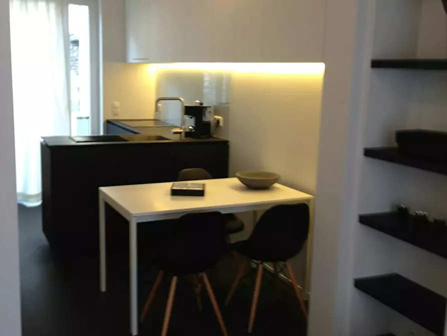 Immagine 1 di Appartamento in affitto  in Annonciadenstraat a Gent