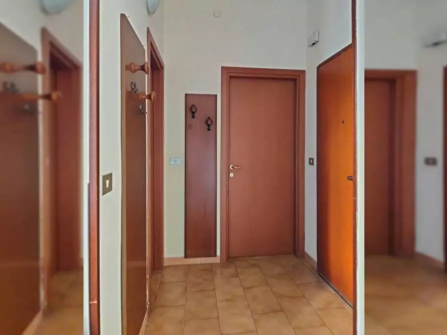 Immagine 6 di Appartamento in affitto  in Via Caccialepori a Milano