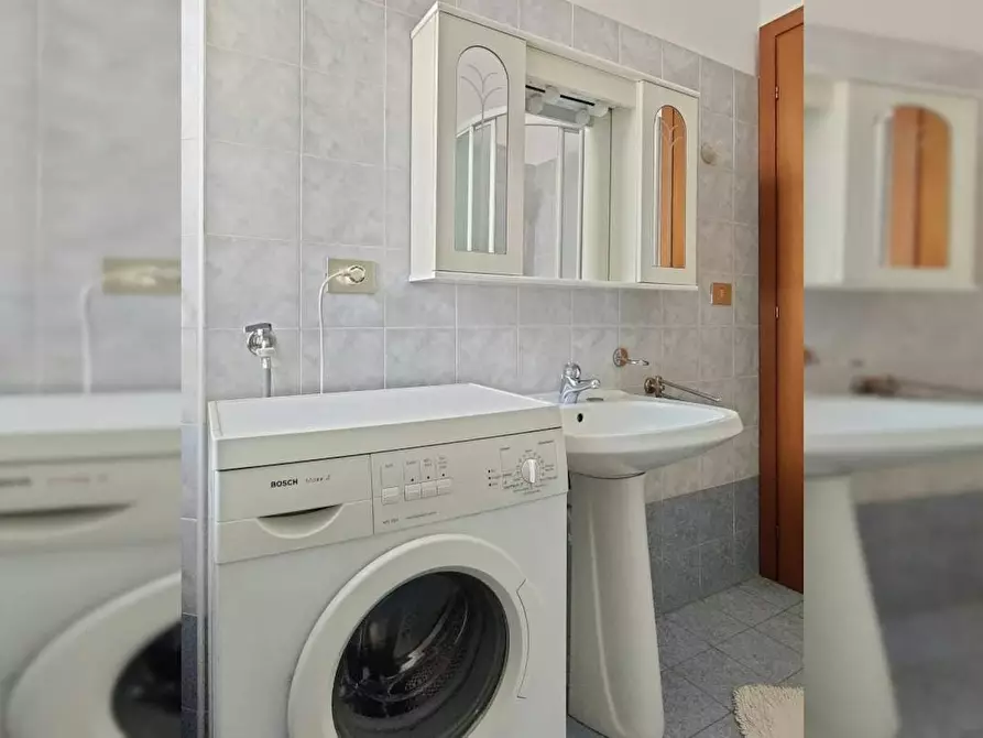 Immagine 10 di Appartamento in affitto  in Via Caccialepori a Milano