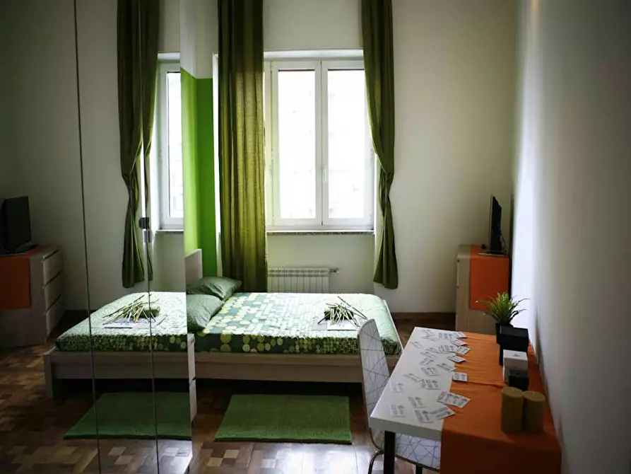 Immagine 1 di Camera in affitto  in Via Lazzaretto a Milano