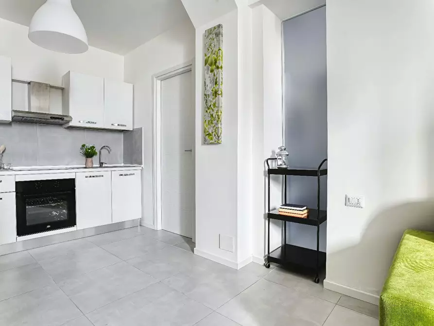 Immagine 10 di Appartamento in affitto  in Via Giovanni Battista Cassinis a Milano