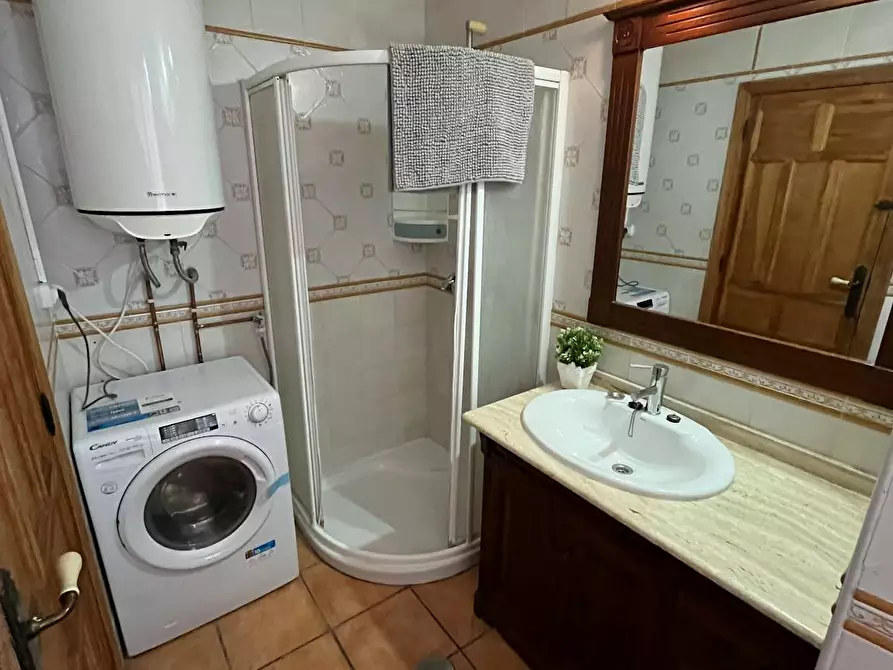 Immagine 6 di Camera in affitto  in Calle Torre de Romo a Murcia