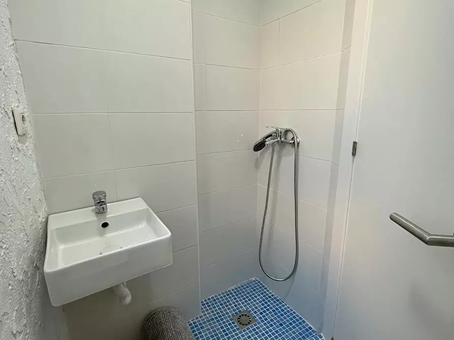 Immagine 4 di Camera in affitto  in Calle Torre de Romo a Murcia