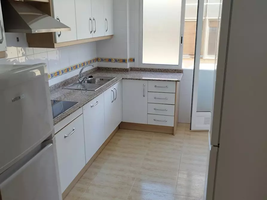 Immagine 2 di Camera in affitto  in Calle San Leandro a Murcia