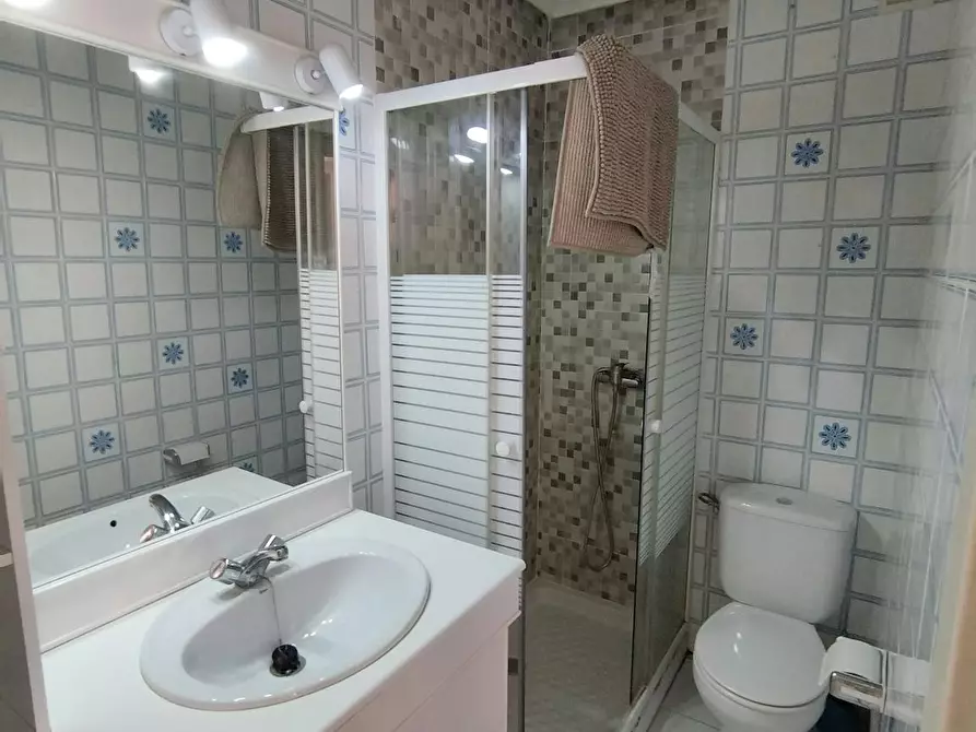 Immagine 4 di Camera in affitto  in Calle del Pilar a Murcia