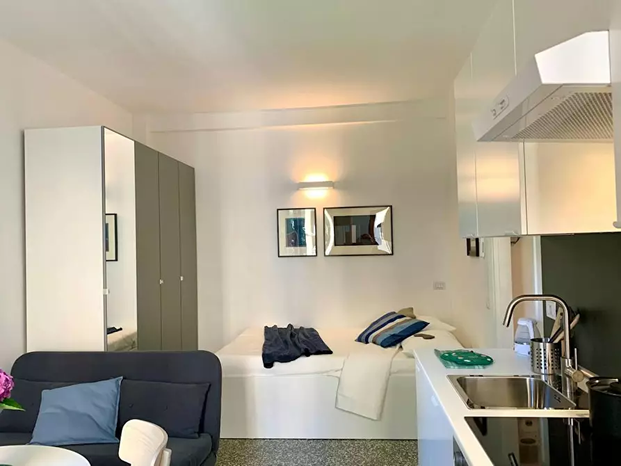 Immagine 8 di Appartamento in affitto  in Via Giacinto Bruzzesi a Milano