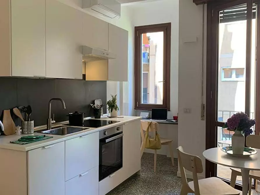 Immagine 4 di Appartamento in affitto  in Via Giacinto Bruzzesi a Milano