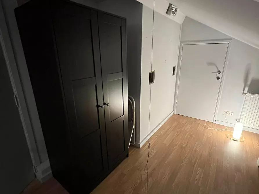 Immagine 2 di Camera in affitto  in Blijde Inkomstlaan a Hoeilaart