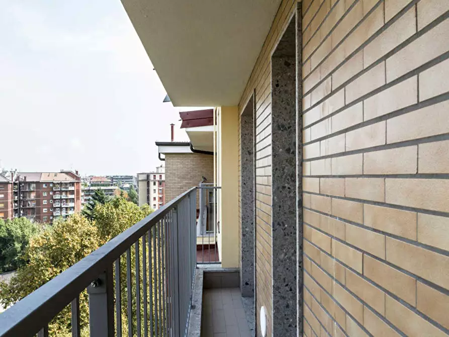 Immagine 9 di Camera in affitto  in Largo Cavalieri di Malta a Milano