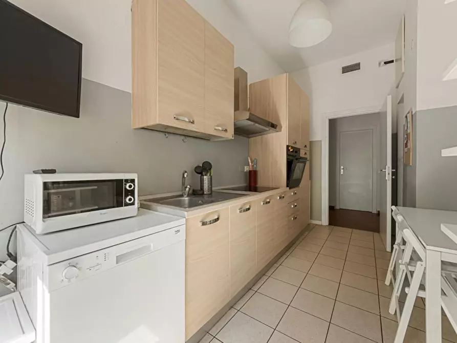 Immagine 9 di Camera in affitto  in Corso di Porta Romana a Milano