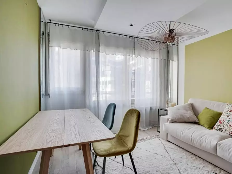 Immagine 9 di Appartamento in affitto  in Rue Vercingétorix a Paris