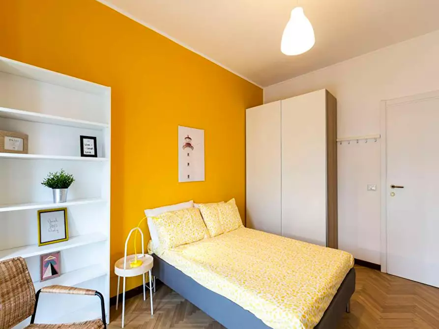 Immagine 2 di Camera in affitto  in Via Eugenio Pellini a Milano