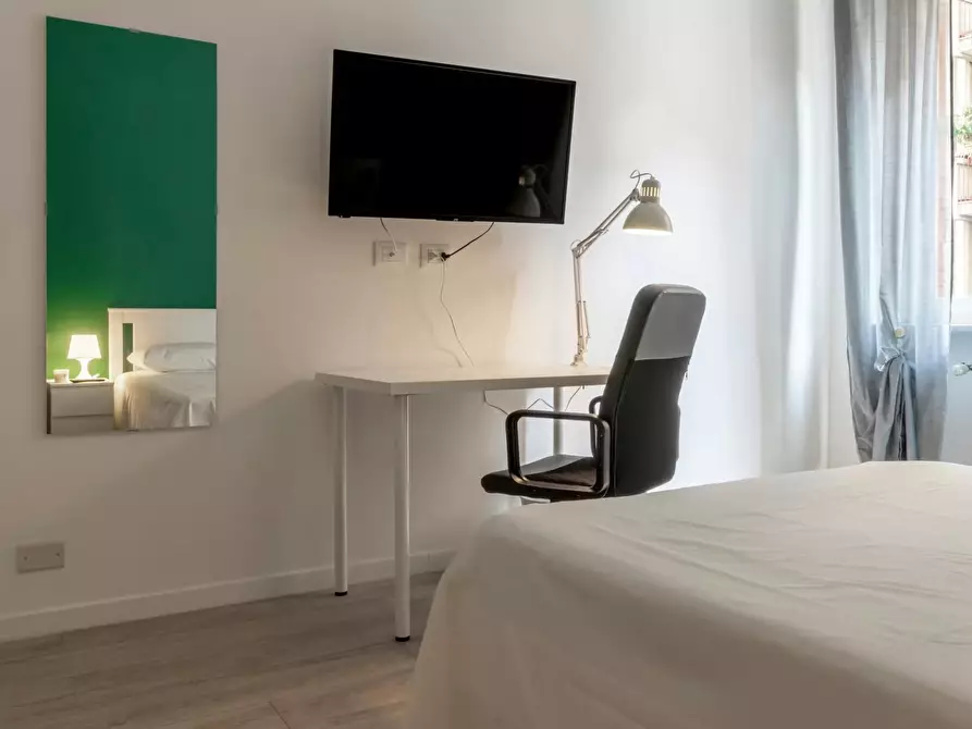 Immagine 2 di Camera in affitto  in Corso Regina Margherita a Torino