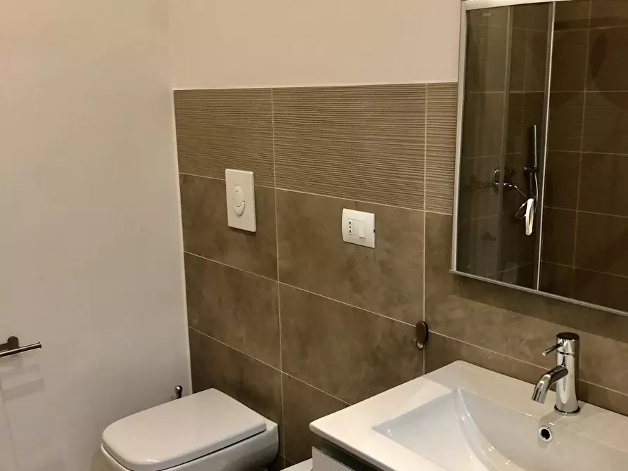 Immagine 5 di Camera in affitto  in Corso Regina Margherita a Torino