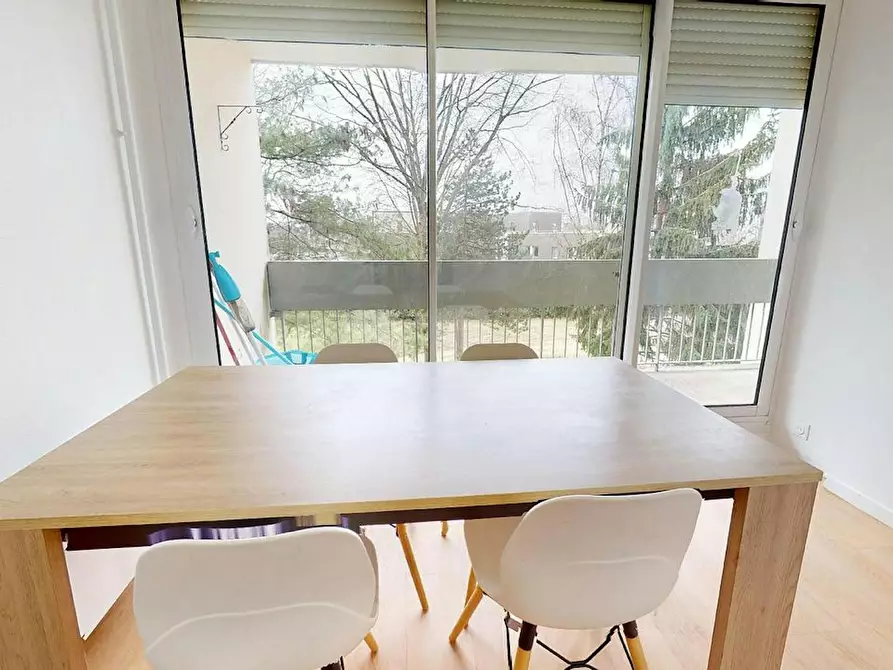 Immagine 8 di Camera in affitto  in Place Jules Verne a Angers