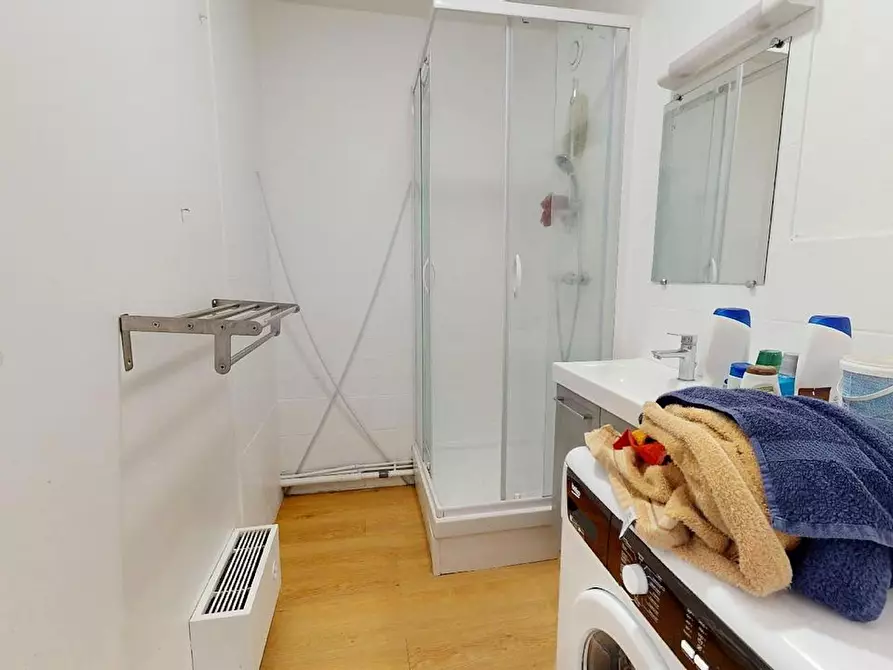 Immagine 10 di Camera in affitto  in Place Jules Verne a Angers