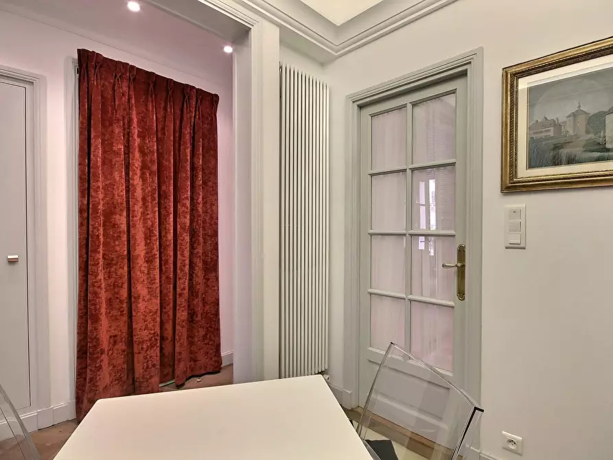 Immagine 9 di Appartamento in affitto  in Rue des Écoles a Paris 05