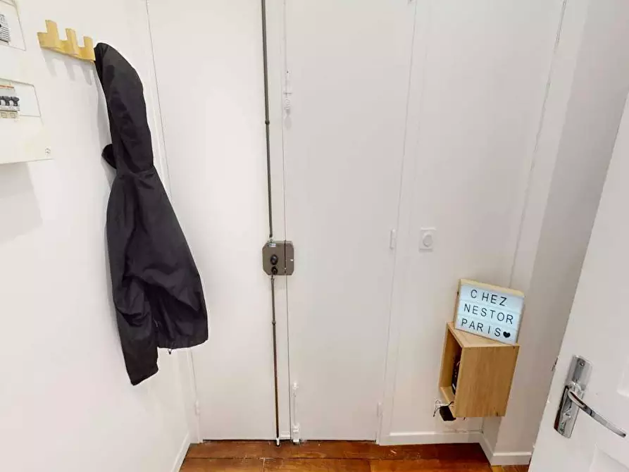 Immagine 8 di Camera in affitto  in Rue Chaligny a Paris