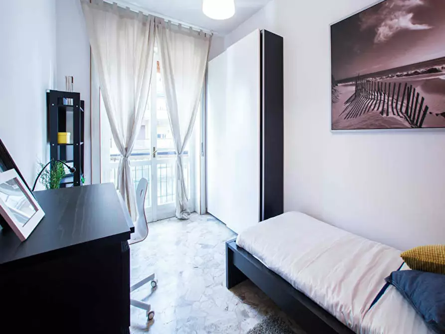 Immagine 6 di Camera in affitto  in Via Don Carlo Gnocchi a Milano