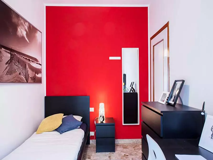 Immagine 5 di Camera in affitto  in Via Don Carlo Gnocchi a Milano