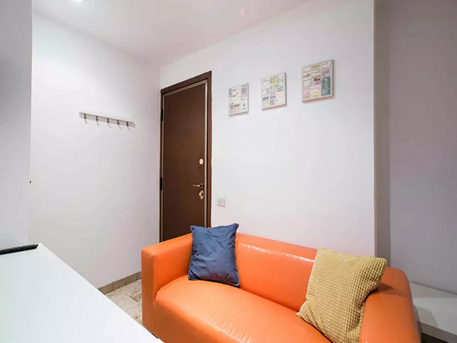Immagine 10 di Camera in affitto  in Via Don Carlo Gnocchi a Milano