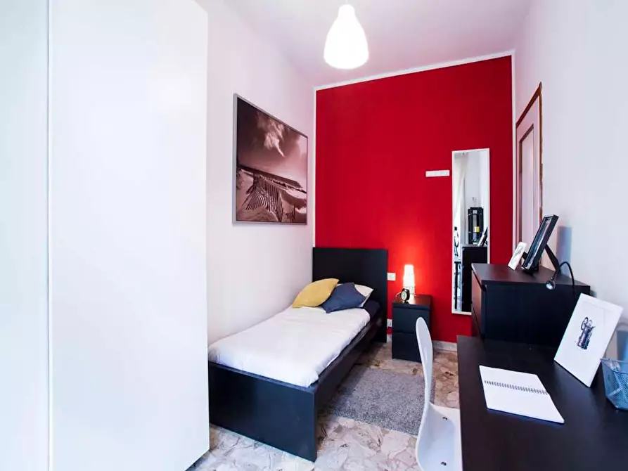Immagine 3 di Camera in affitto  in Via Don Carlo Gnocchi a Milano