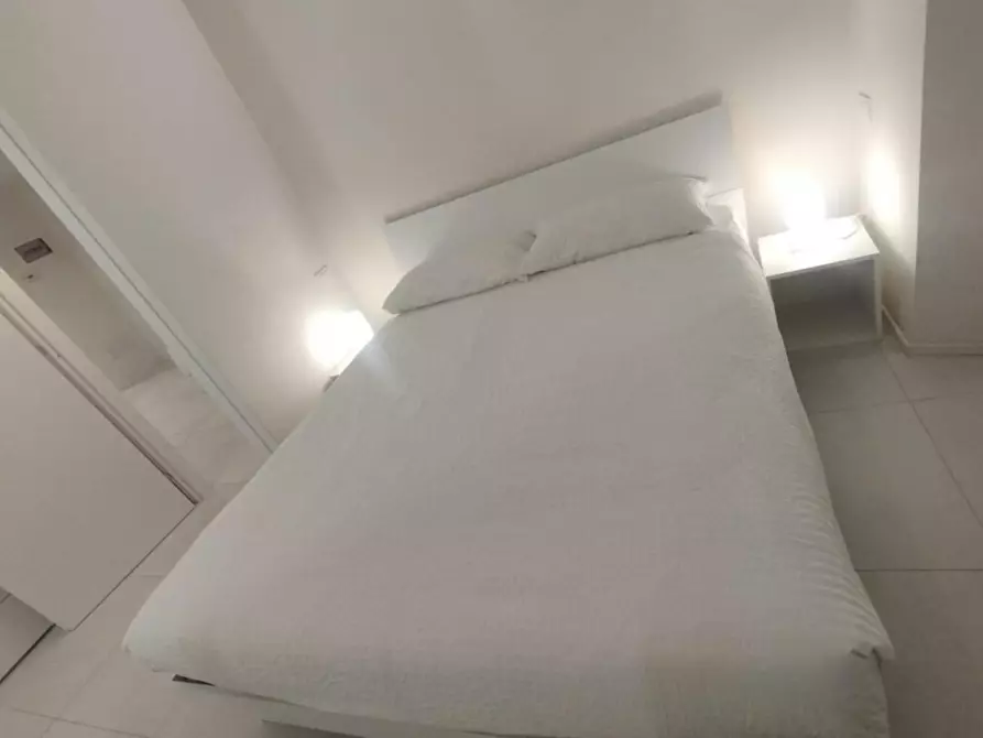 Immagine 10 di Appartamento in affitto  in Via Francesco Brioschi a Milano