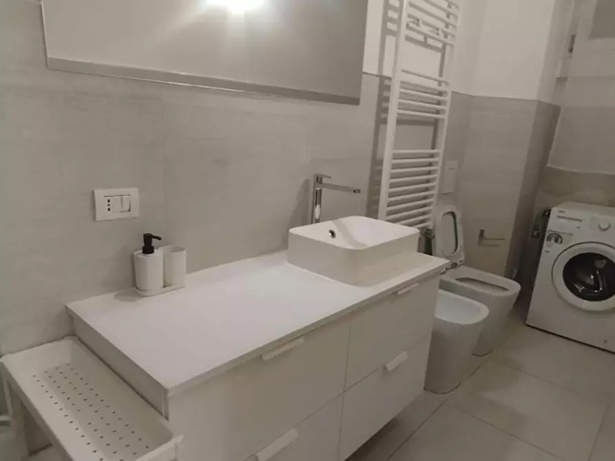 Immagine 6 di Appartamento in affitto  in Via Francesco Brioschi a Milano