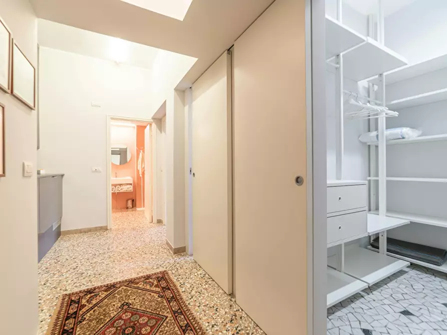 Immagine 8 di Appartamento in affitto  in Via Edmondo De Amicis a Milano