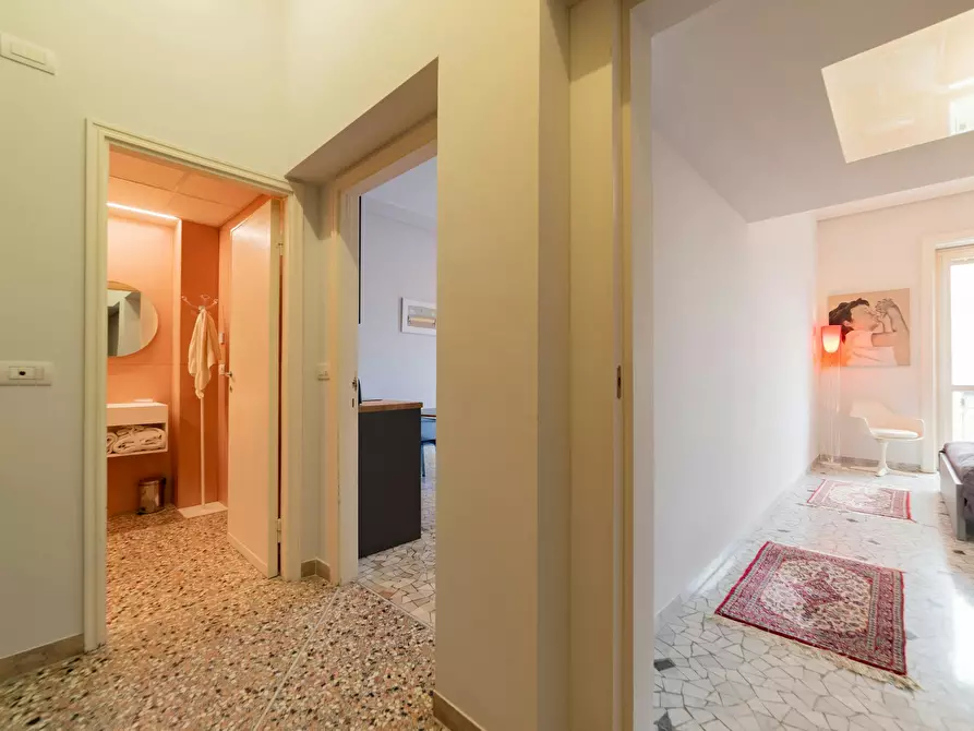 Immagine 9 di Appartamento in affitto  in Via Edmondo De Amicis a Milano