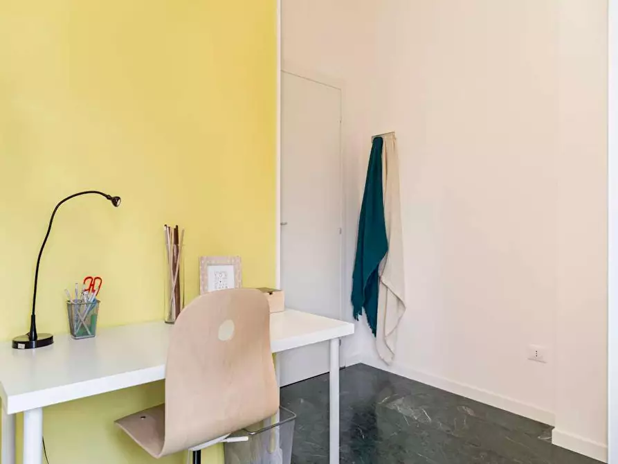 Immagine 5 di Camera in affitto  in Via Giuseppe Frua a Milano