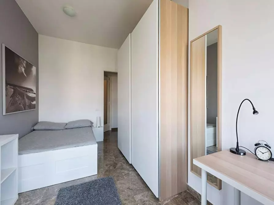 Immagine 4 di Camera in affitto  in Via Nocera Umbra a Roma