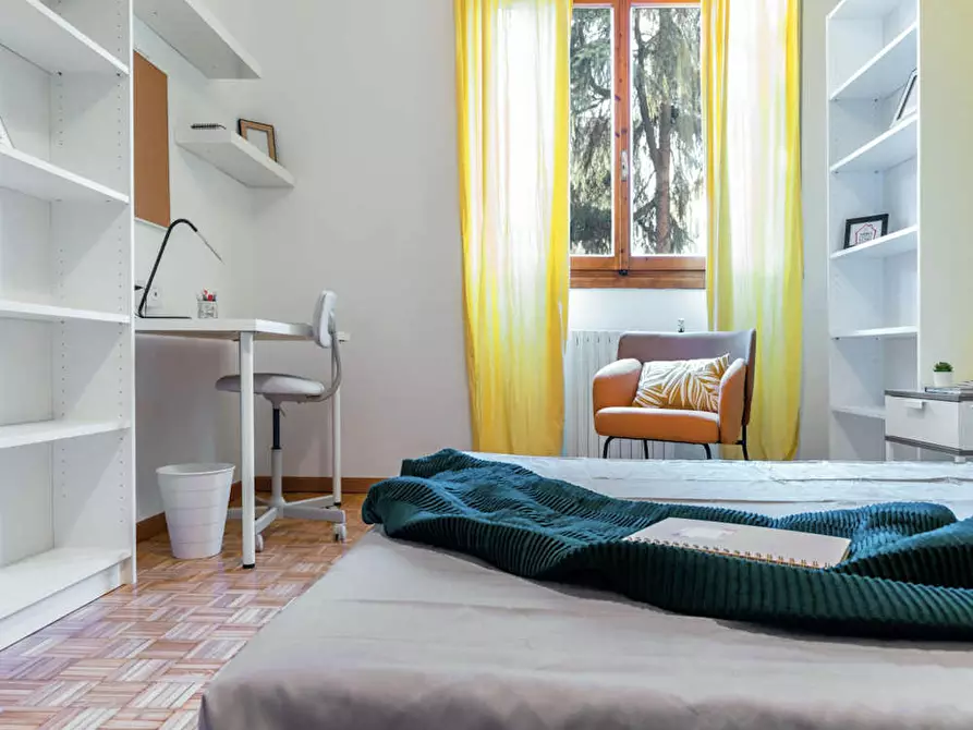 Immagine 2 di Camera in affitto  in Via del Reno a Milano