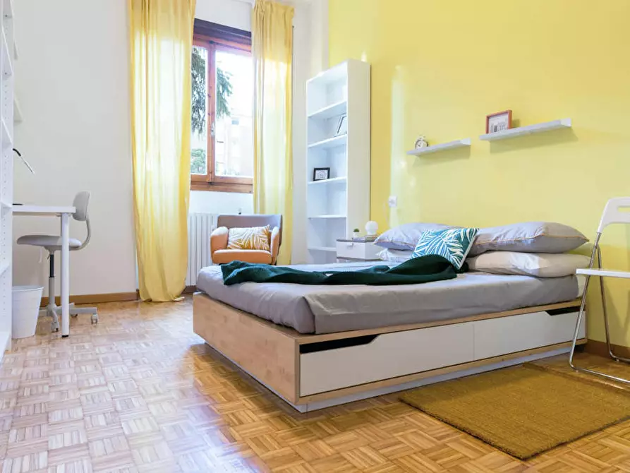 Immagine 3 di Camera in affitto  in Via del Reno a Milano