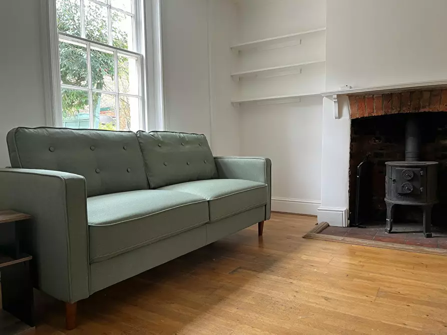 Immagine 5 di Casa indipendente in affitto  in Alma Place a Savernake