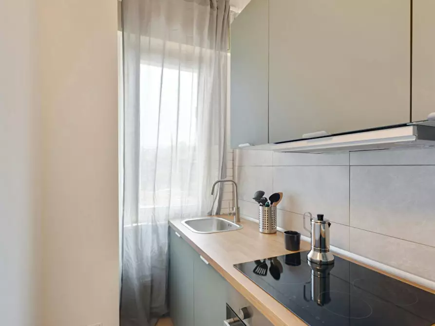 Immagine 5 di Camera in affitto  in Via Antonio Cecchi a Milano