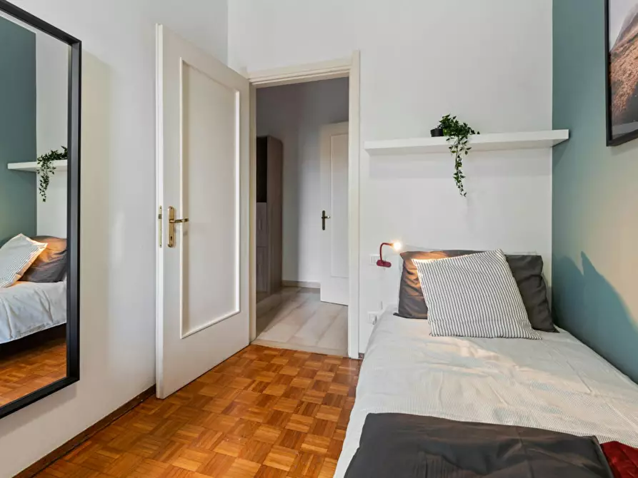 Immagine 4 di Camera in affitto  in Viale Tibaldi a Milano