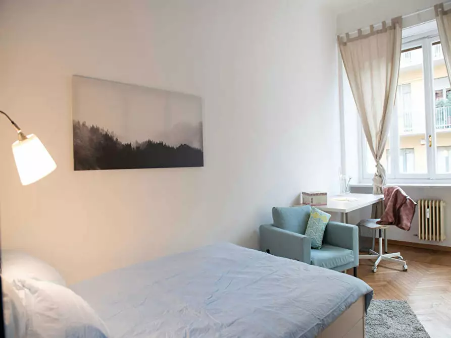 Immagine 1 di Camera in affitto  in Via Gian Domenico Cassini a Torino