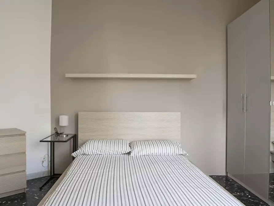 Immagine 2 di Camera in affitto  in Largo Giovanni Battista Scalabrini a Milano