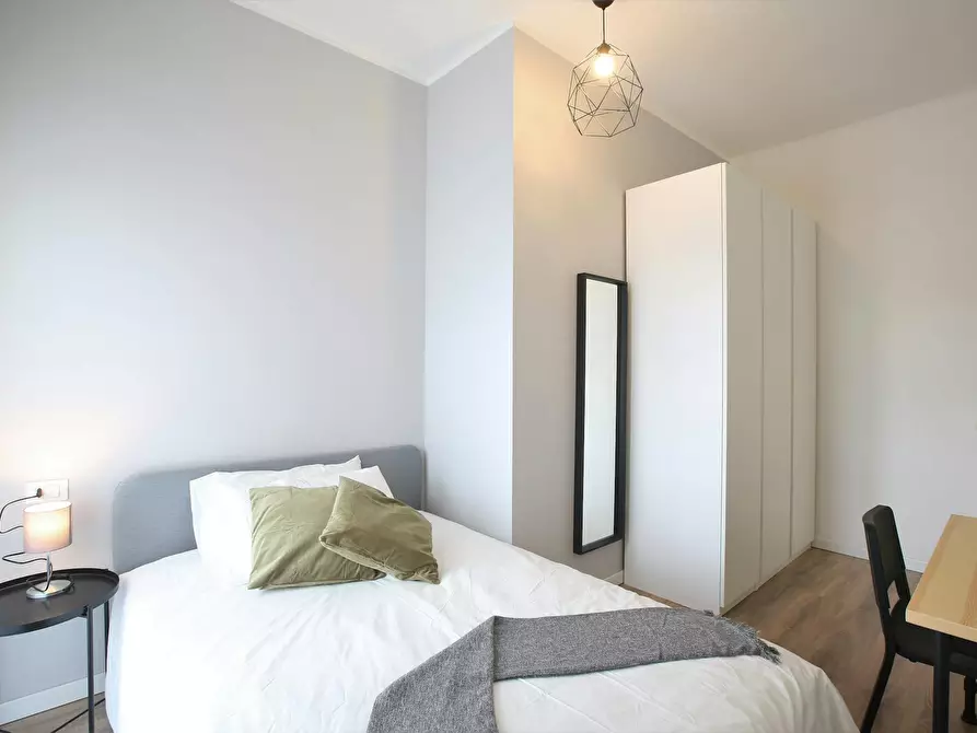 Immagine 3 di Camera in affitto  in Via Giuseppe Soli a Modena