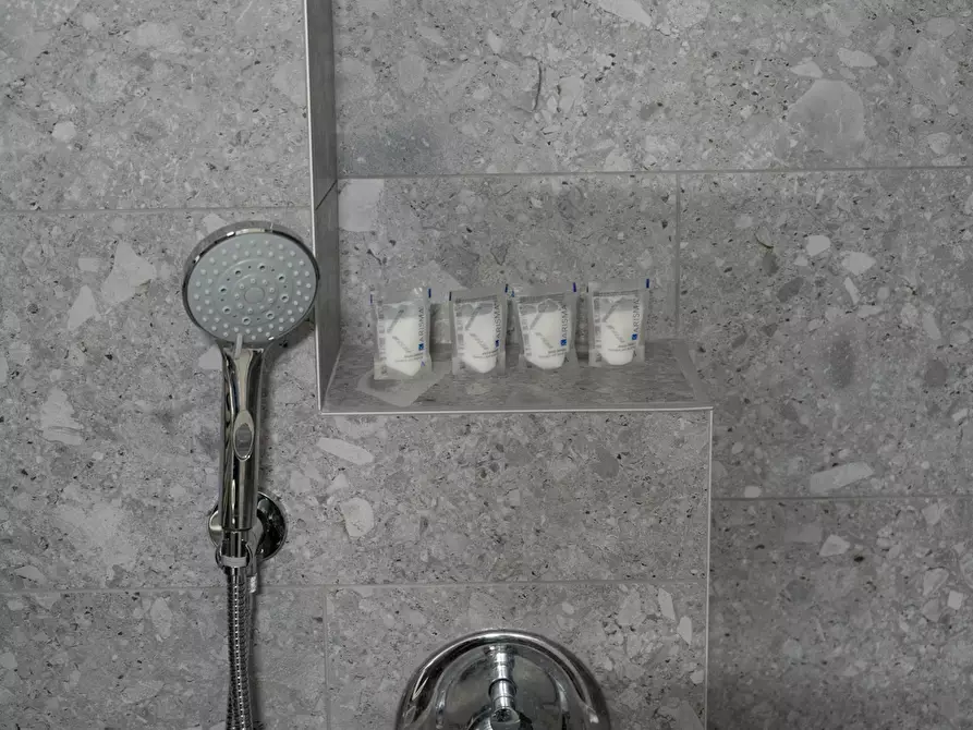 Immagine 9 di Appartamento in affitto  in Via Arena a Milano